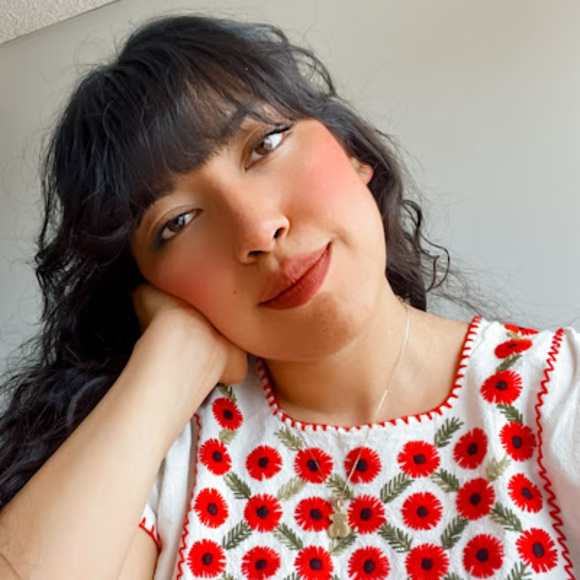 Meet your Posher, Brenda - Picture 1 of 1